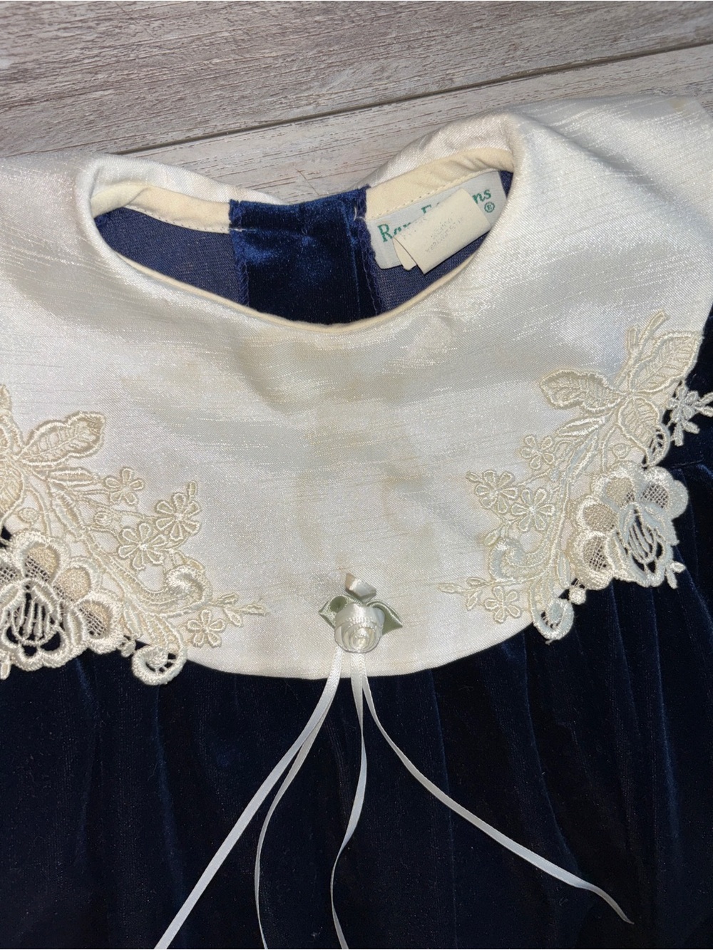 Rare editions girls Navy Velvet Dress with White Bib Collar and Matching Purse - Picture 2 of 3